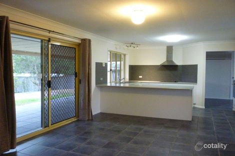 Property photo of 98 Oldfield Road Sinnamon Park QLD 4073