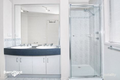 Property photo of 79 Willmott Drive Craigieburn VIC 3064