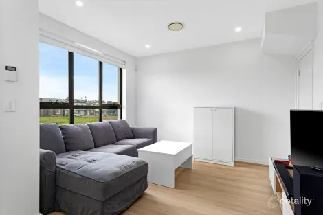 Property photo of 26 Beutel Glade Riverstone NSW 2765