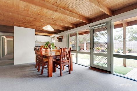 Property photo of 68 Silvertop Crescent Frankston North VIC 3200