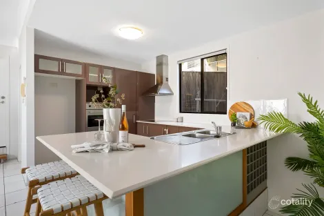 Property photo of 2/36 Macdonnell Street Toowong QLD 4066