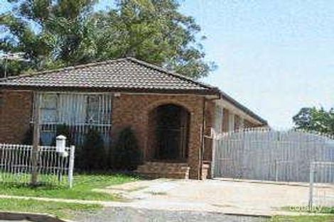 Property photo of 682 Smithfield Road Edensor Park NSW 2176