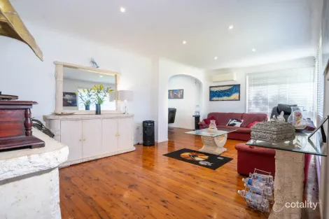Property photo of 14 Sloop Street Seven Hills NSW 2147