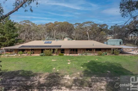223 Baileys Rd, Wangaratta South, VIC 3678