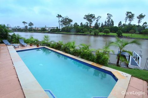 Property photo of 17 Valetta Crescent Varsity Lakes QLD 4227