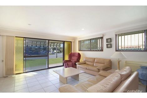 Property photo of 76 Twenty Sixth Avenue Palm Beach QLD 4221