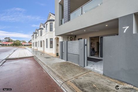 Property photo of 2/7 Tottenham Road Joondalup WA 6027