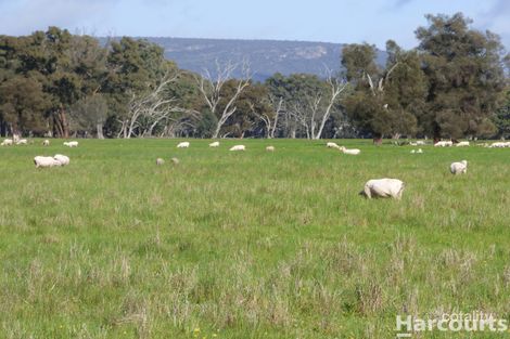 28 Jackmans Rd, Dadswells Bridge, VIC 3385