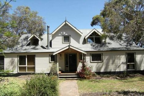 11 Hereward Cl, Cowes, VIC 3922