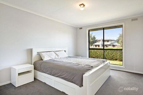 Property photo of 152 McIntosh Road Altona North VIC 3025