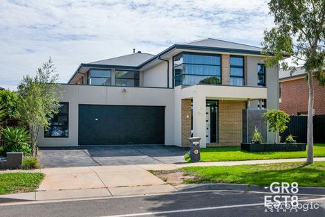 Property photo of 58 Ranfurlie Boulevard Cranbourne West VIC 3977