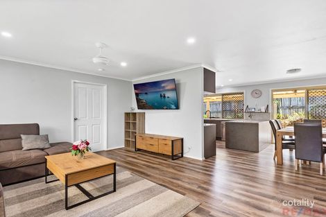 Property photo of 7 Pendula Place Little Mountain QLD 4551