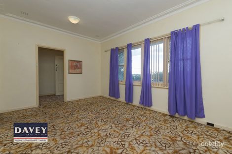 Property photo of 277 Ravenscar Street Doubleview WA 6018