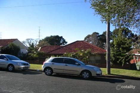 17 Cottage Gr, Corrimal, NSW 2518