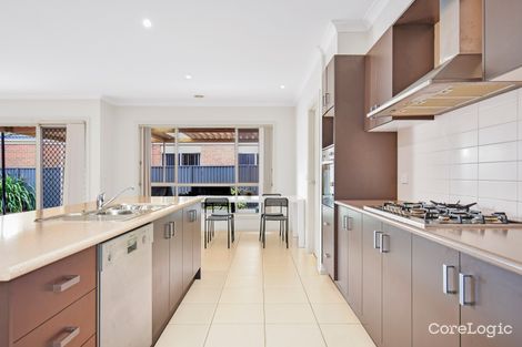 Property photo of 27 Everly Circuit Pakenham VIC 3810