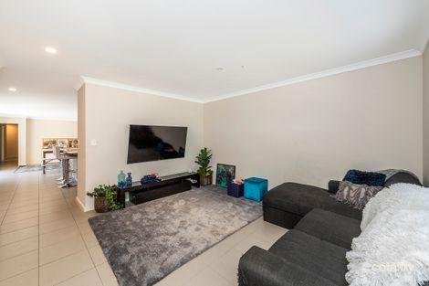 Property photo of 9 Sandals Way Meadow Springs WA 6210