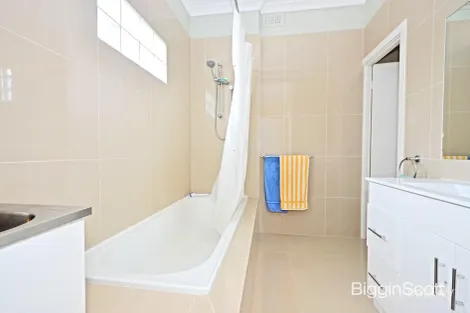 Property photo of 22 Salisbury Road Ashwood VIC 3147