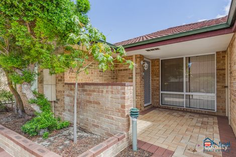 Property photo of 4/31 Third Avenue Kelmscott WA 6111