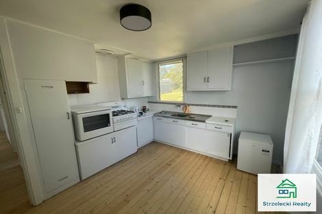 Property photo of 3 Childers Street Newborough VIC 3825