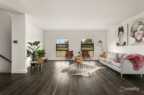 Property photo of 4 Kalmia Mews Gowanbrae VIC 3043
