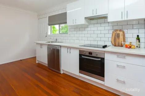 Property photo of 9 Lowanna Street Slacks Creek QLD 4127