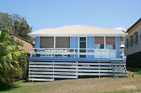 28 Ocean Pde, Cooee Bay, QLD 4703