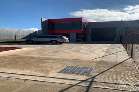 2/6 Geehi Way, Ravenhall, VIC 3023