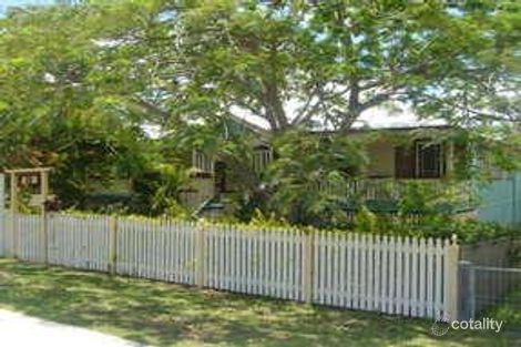 19 Pine St, North Ipswich, QLD 4305