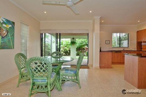 Property photo of 9/5-7 Arlington Esplanade Clifton Beach QLD 4879