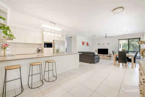Property photo of 8 Liriope Drive Kirkwood QLD 4680