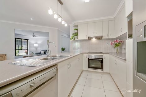 Property photo of 8 Liriope Drive Kirkwood QLD 4680
