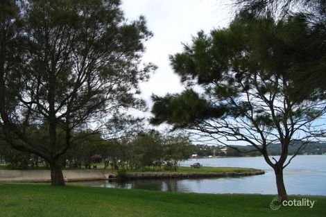 465 The Esplanade, Warners Bay, NSW 2282