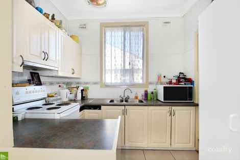Property photo of 18 Cambridge Street Berkeley NSW 2506