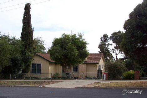 38 Chisholm Cres, Seymour, VIC 3660