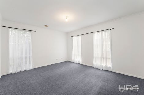 Property photo of 7 Macedon Close Caroline Springs VIC 3023