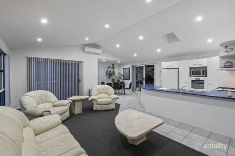 Property photo of 10 Honeysuckle Close Glenning Valley NSW 2261
