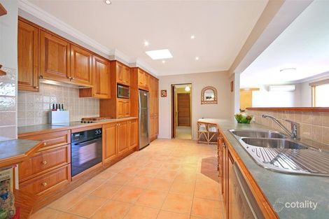 Property photo of 25 Apex Avenue Picnic Point NSW 2213