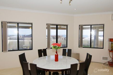 Property photo of 2 Dotterel Green Jindalee WA 6036