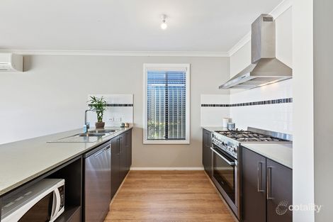 Property photo of 7 Coaldrake Street Carrum Downs VIC 3201