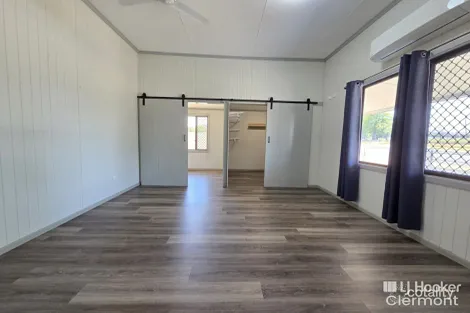 Property photo of 22 Capricorn Street Clermont QLD 4721