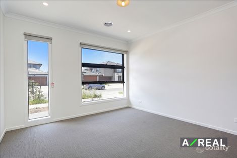 Property photo of 8 Batten Way Williams Landing VIC 3027