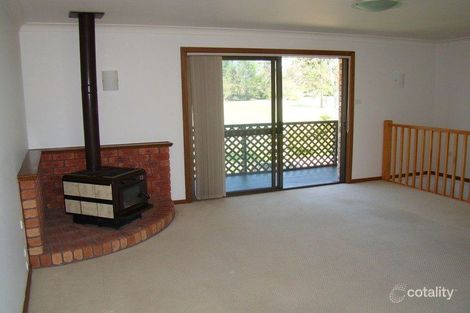 Property photo of 31 Waratah Crescent Sanctuary Point NSW 2540