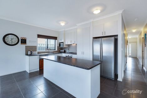 Property photo of 3 Fenix Way Wollert VIC 3750