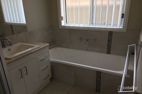 Property photo of 81 Cambridge Drive Thurgoona NSW 2640