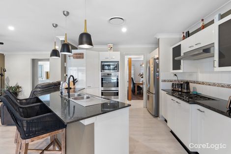 Property photo of 19 Sandpiper Way Tumbi Umbi NSW 2261