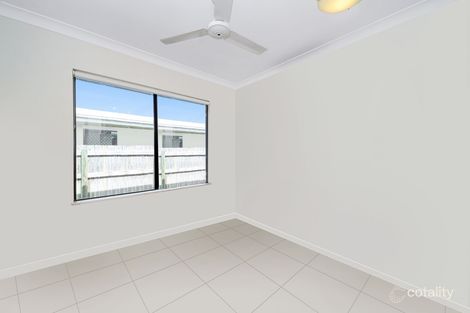 Property photo of 19 Lanikai Place Mount Low QLD 4818