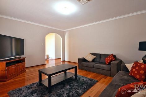 3/12 Perkins Rd, Melville, WA 6156