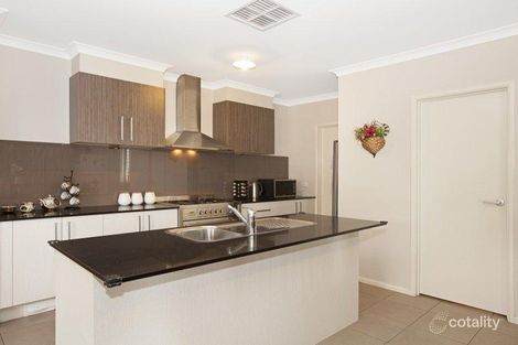 Property photo of 9 Dampiera Avenue Wallan VIC 3756