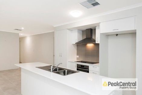 Property photo of 33 Moonee Street Lakelands WA 6180