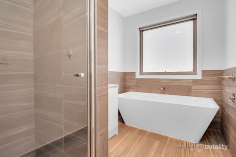 Property photo of 33 Monmouth Street Newport VIC 3015